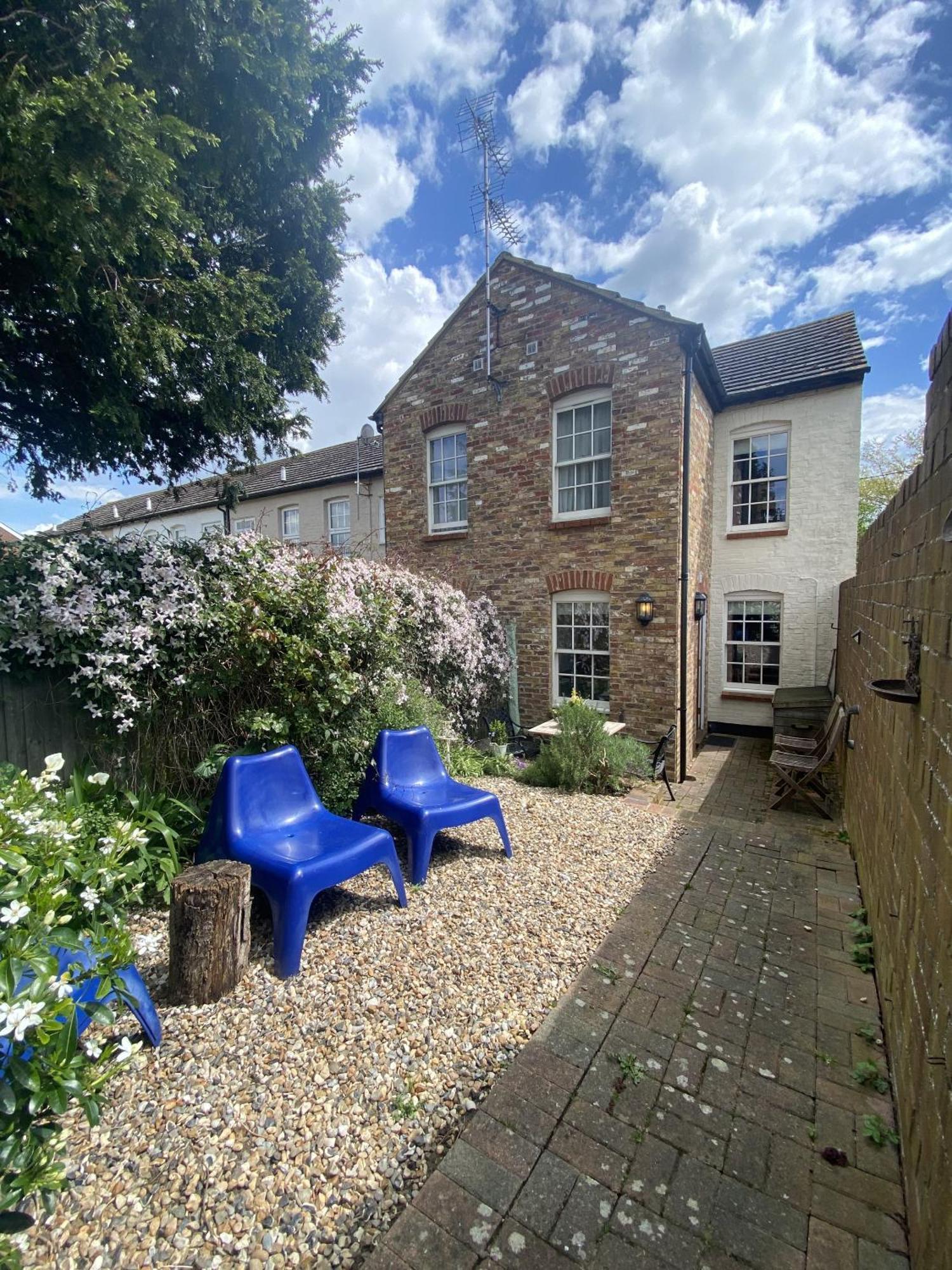 Green Cottages Sittingbourne Exterior photo